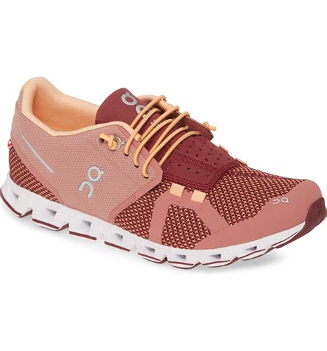women's on cloud sneakers